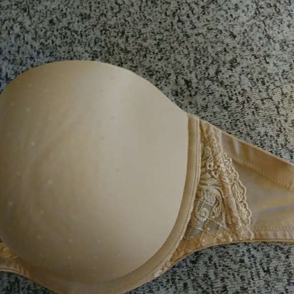 Bra - Picture 2 of 4